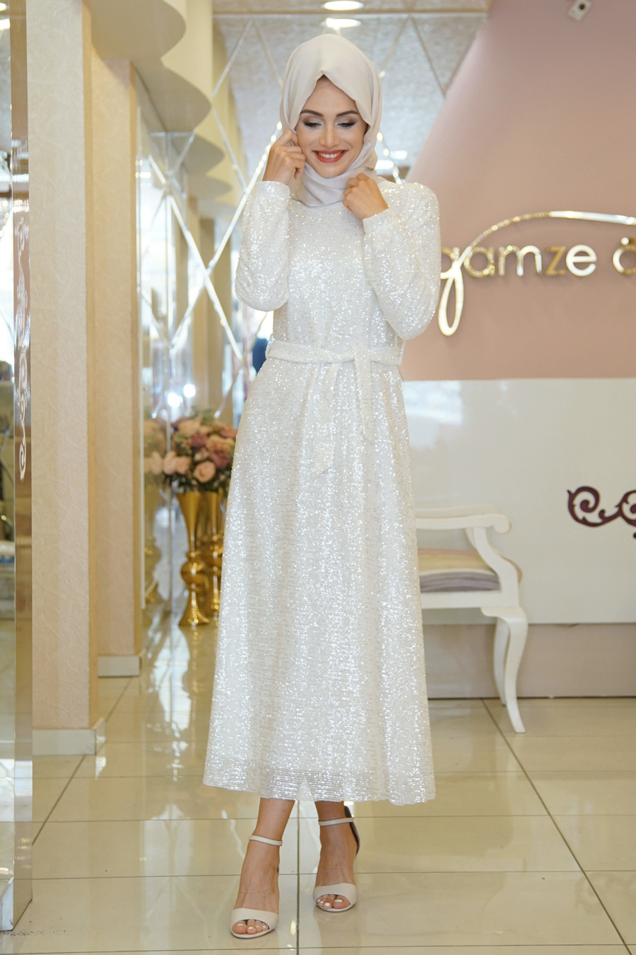 Gamze Özkul - İnci Abiye - Beyaz Gamze Özkul - İnci Abiye - Beyaz