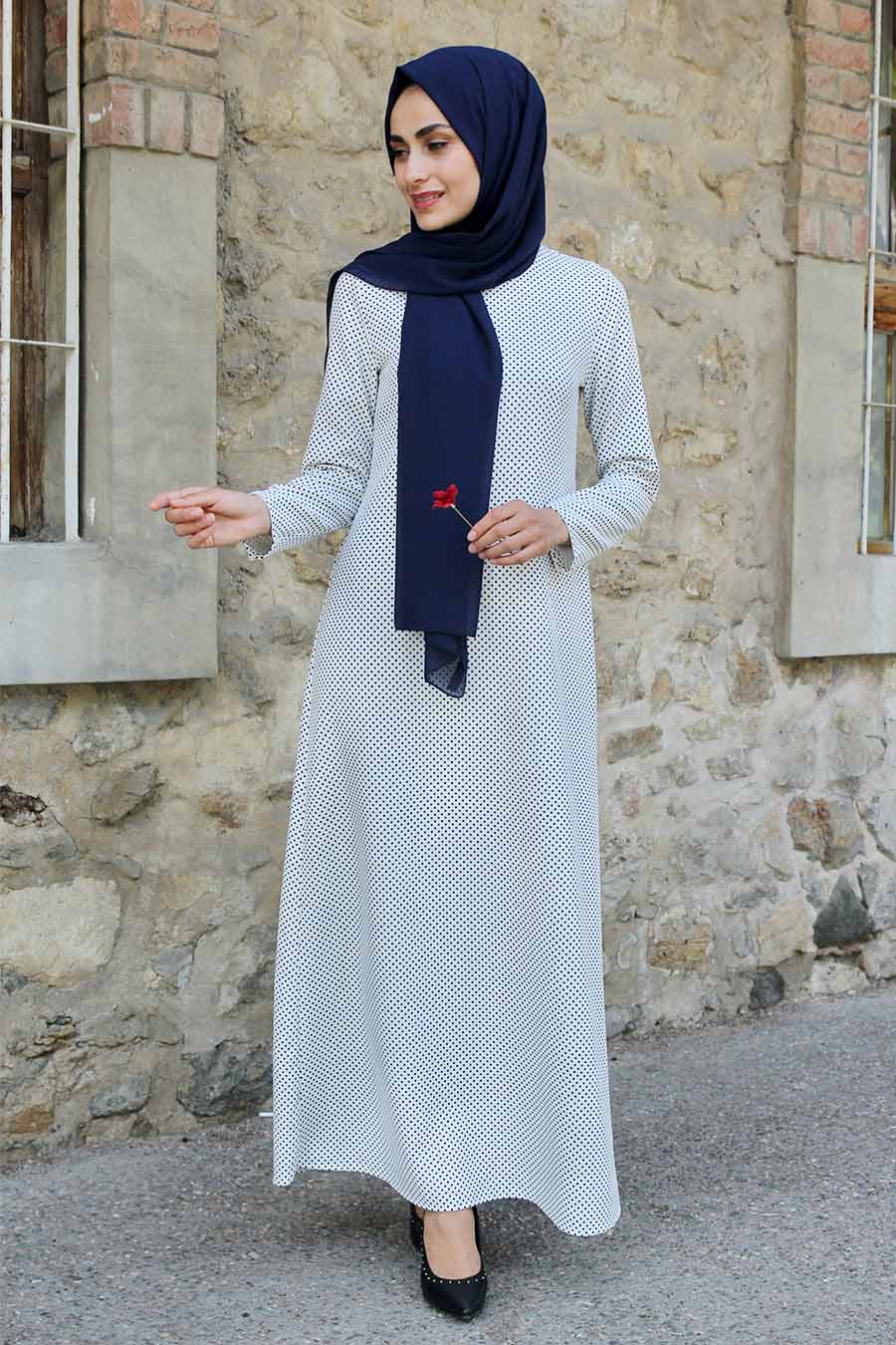 Puantiyeli Tesettür Elbise - Beyaz Puantiyeli Tesettür Elbise - Beyaz