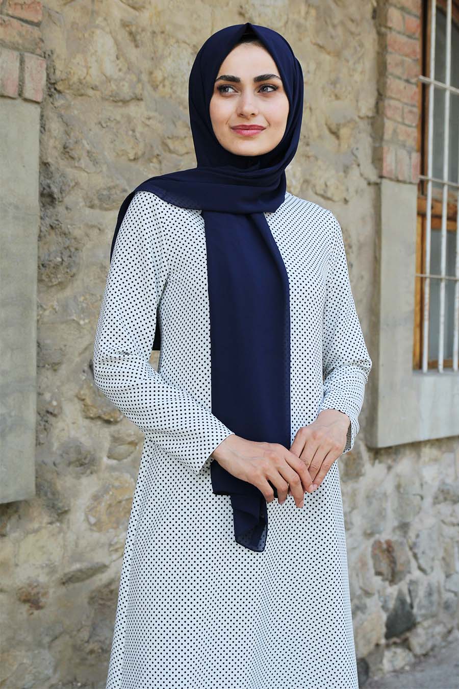Puantiyeli Tesettür Elbise - Beyaz Puantiyeli Tesettür Elbise - Beyaz
