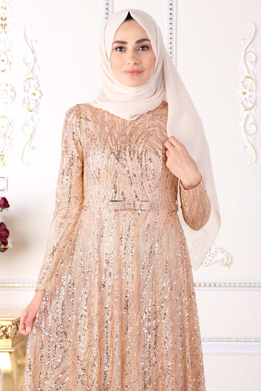 Pul Payet Detaylı Tesettür Abiye Elbise - Gold