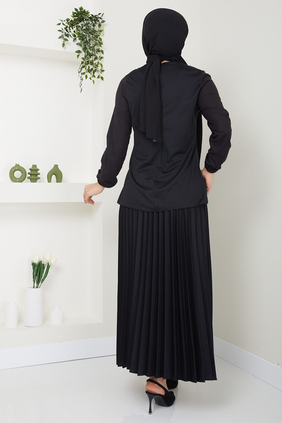 Tunic and Skirt Suit - Black