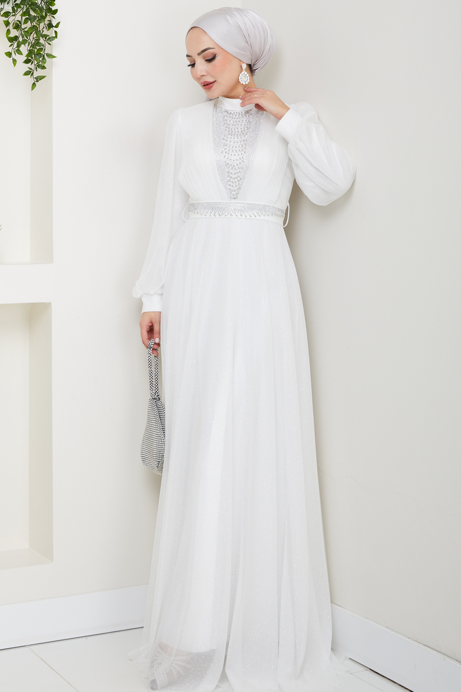 Önü Piliseli Kemerli Abiye Elbise - EKRU