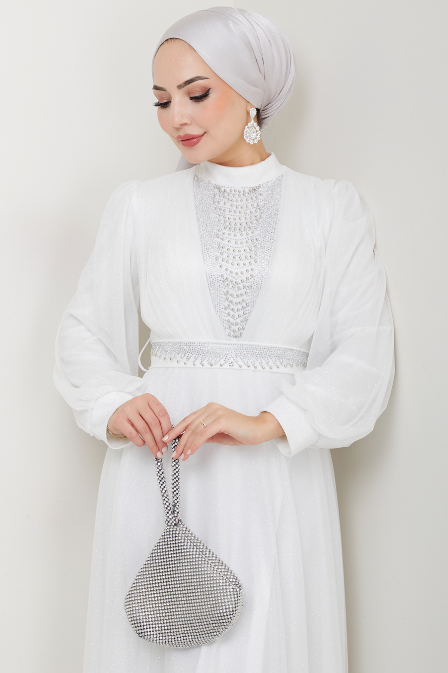 Önü Piliseli Kemerli Abiye Elbise - EKRU