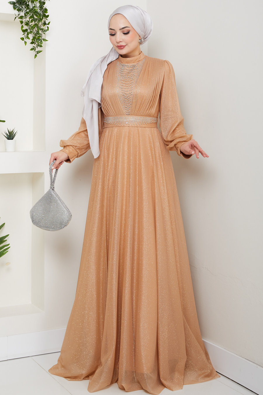 Önü Piliseli Kemerli Abiye Elbise -GOLD