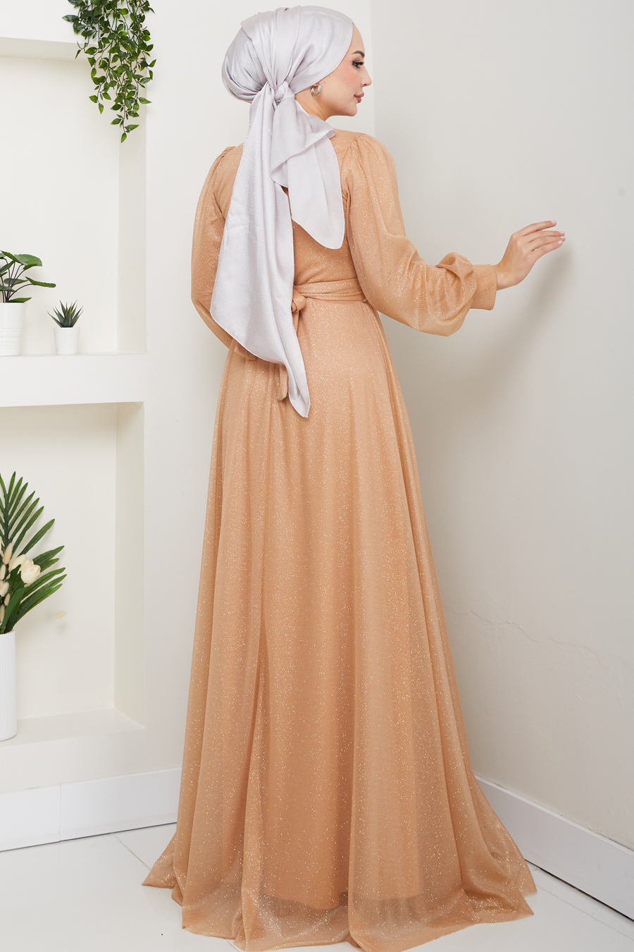 Önü Piliseli Kemerli Abiye Elbise -GOLD