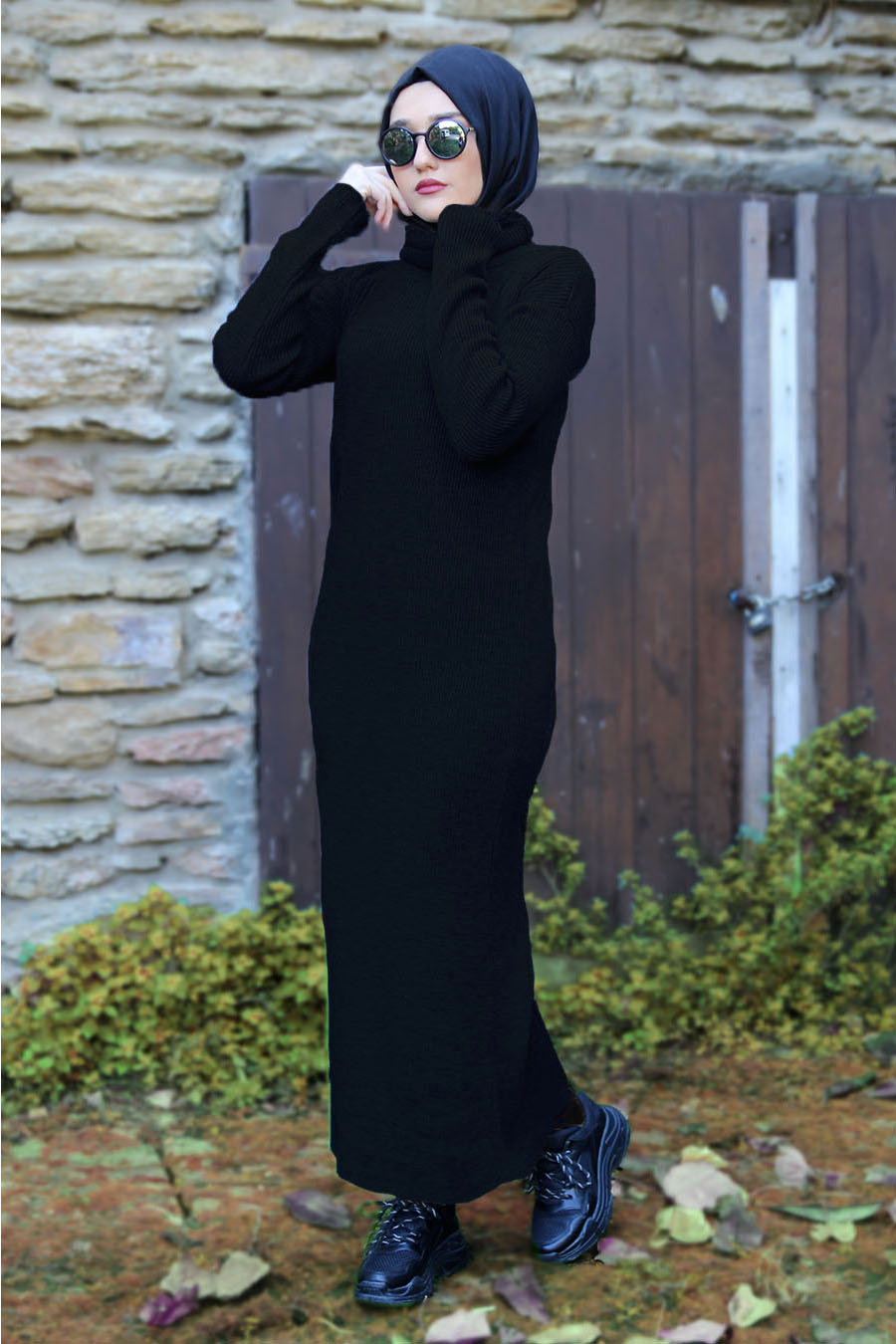 Boğazlı Tesettür Triko Elbise - Siyah