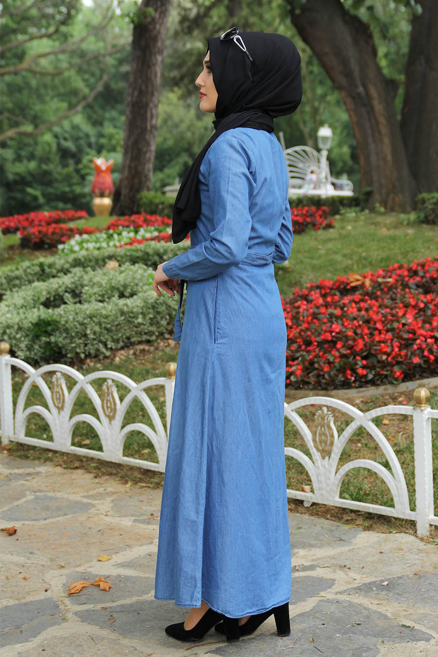 Nakışlı Kot Tesettür Elbise - Mavi