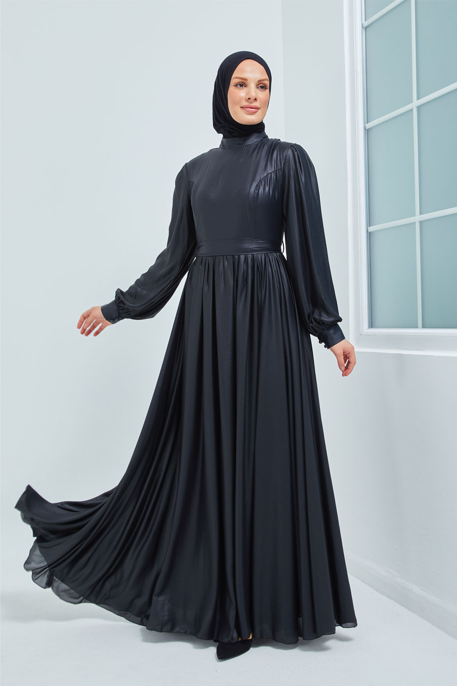 Deri Görünümlü Tesettür Elbise - Siyah