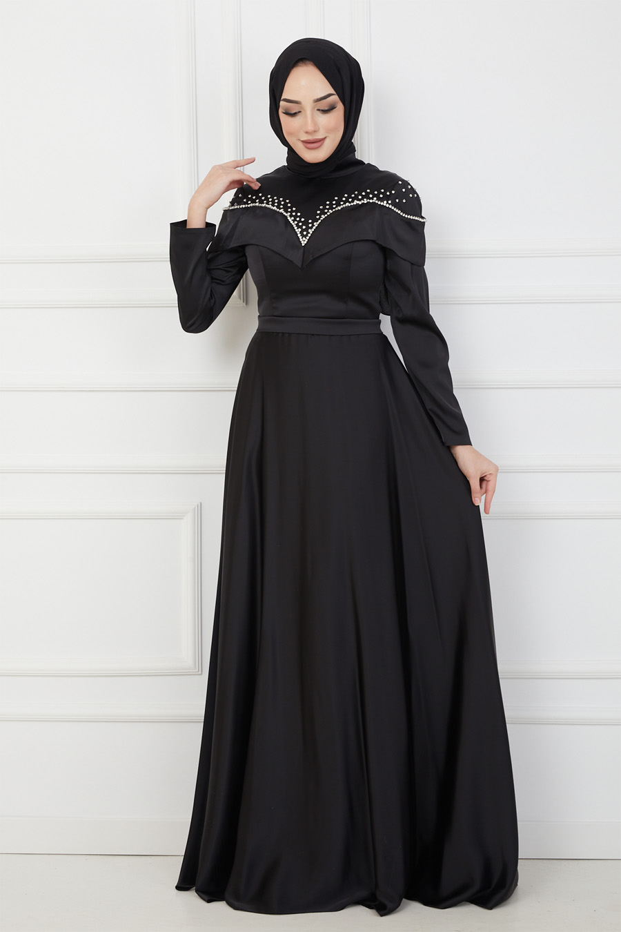 Omuz Detaylı Tesettür Abiye Elbise - Siyah
