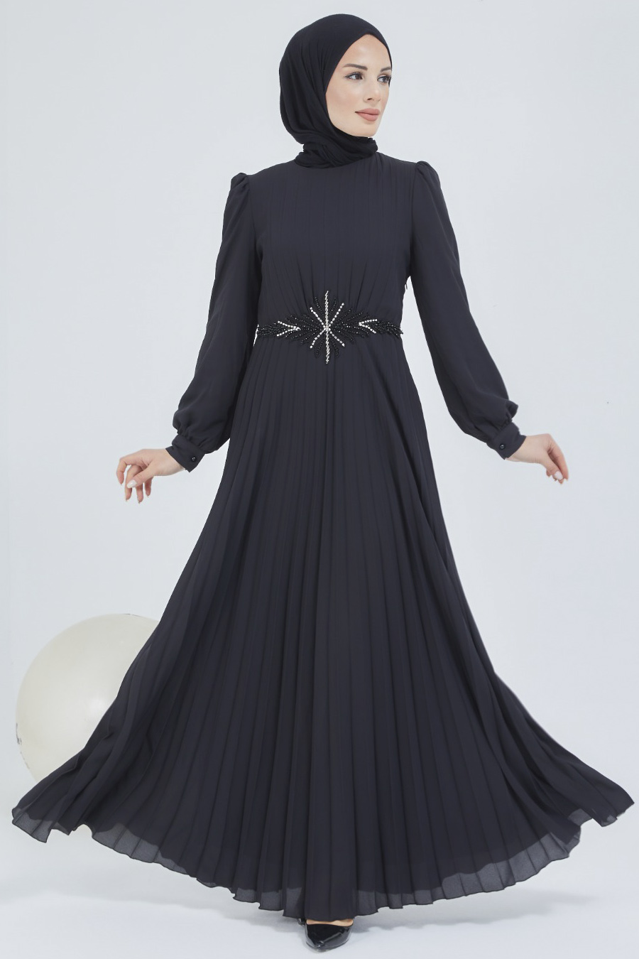 Çiçek Detaylı Tesettür Abiye Elbise -Siyah