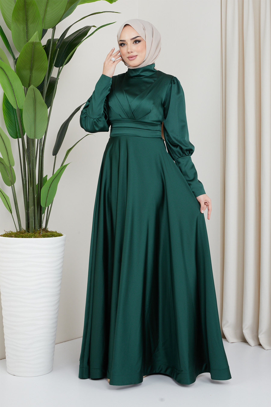 Güpürlü  Tesettür Abiye Elbise - Yeşil