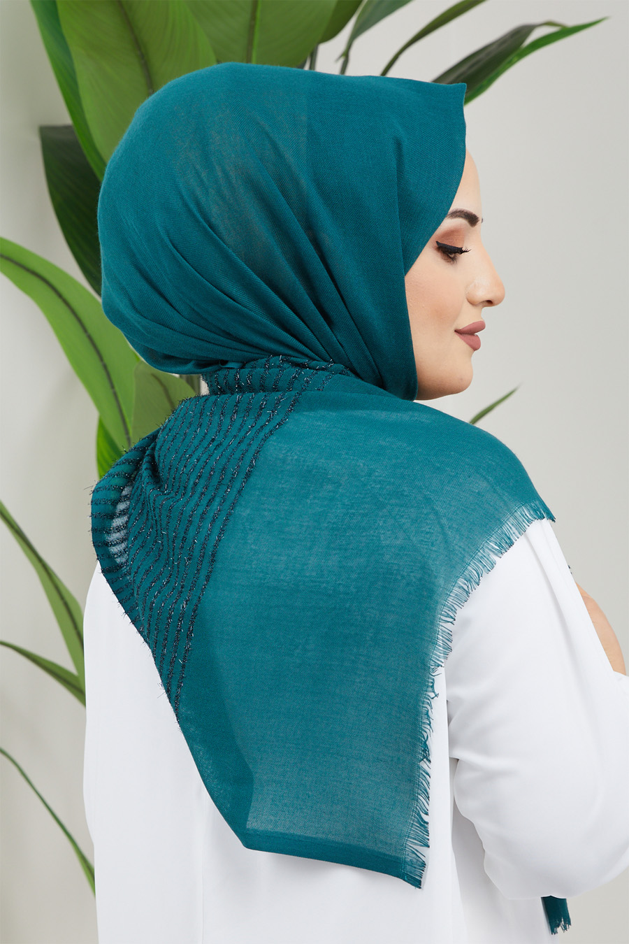  Shawl - EMERALD GREEN