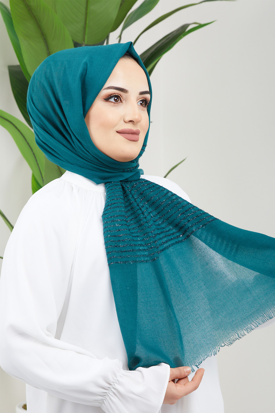  Shawl - EMERALD GREEN