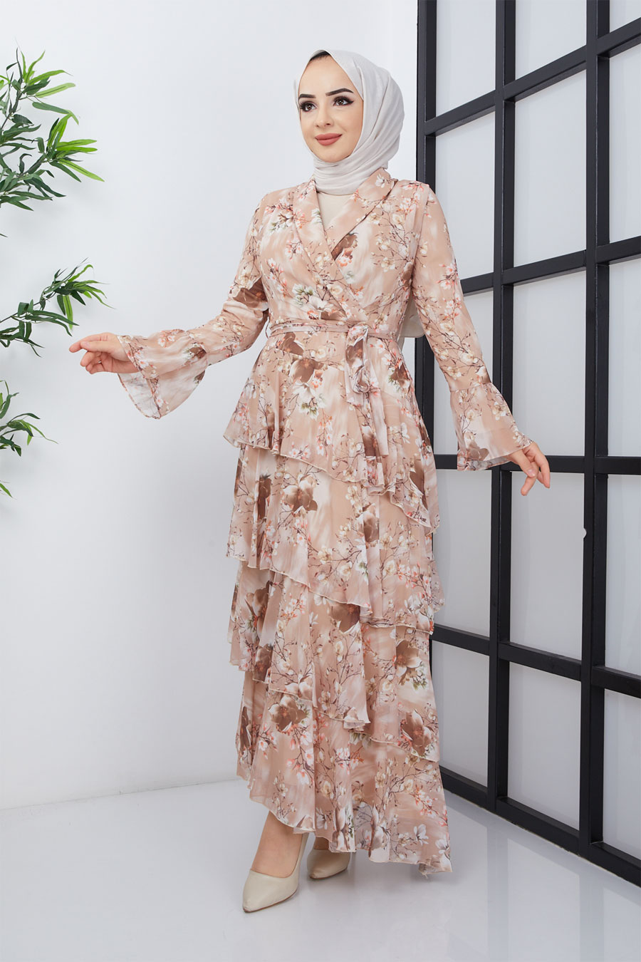 Fırfırlı Çiçek Desenli Elbise - Bej