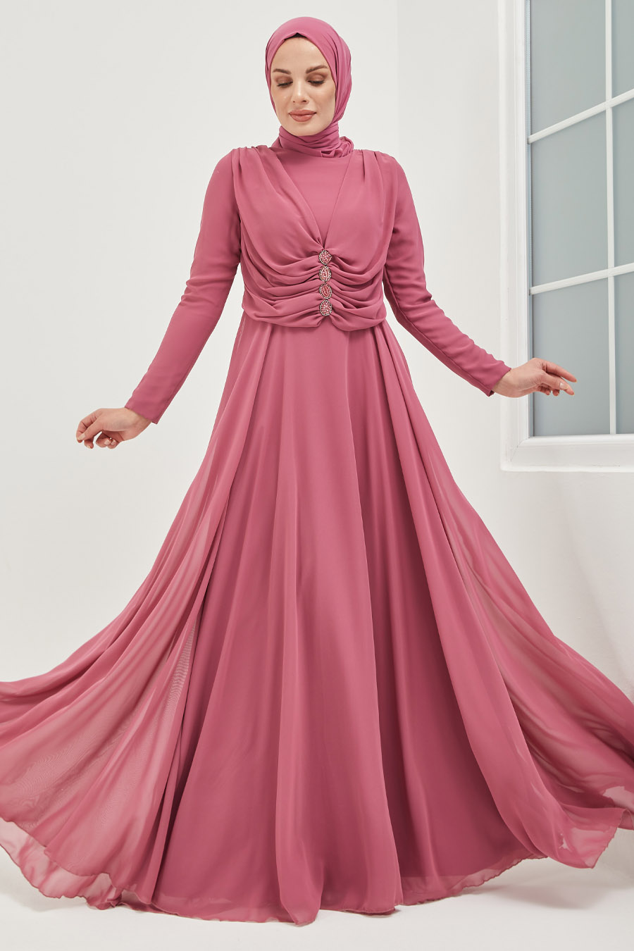 Büzgü Detaylı Tesettür Abiye Elbise - Pudra