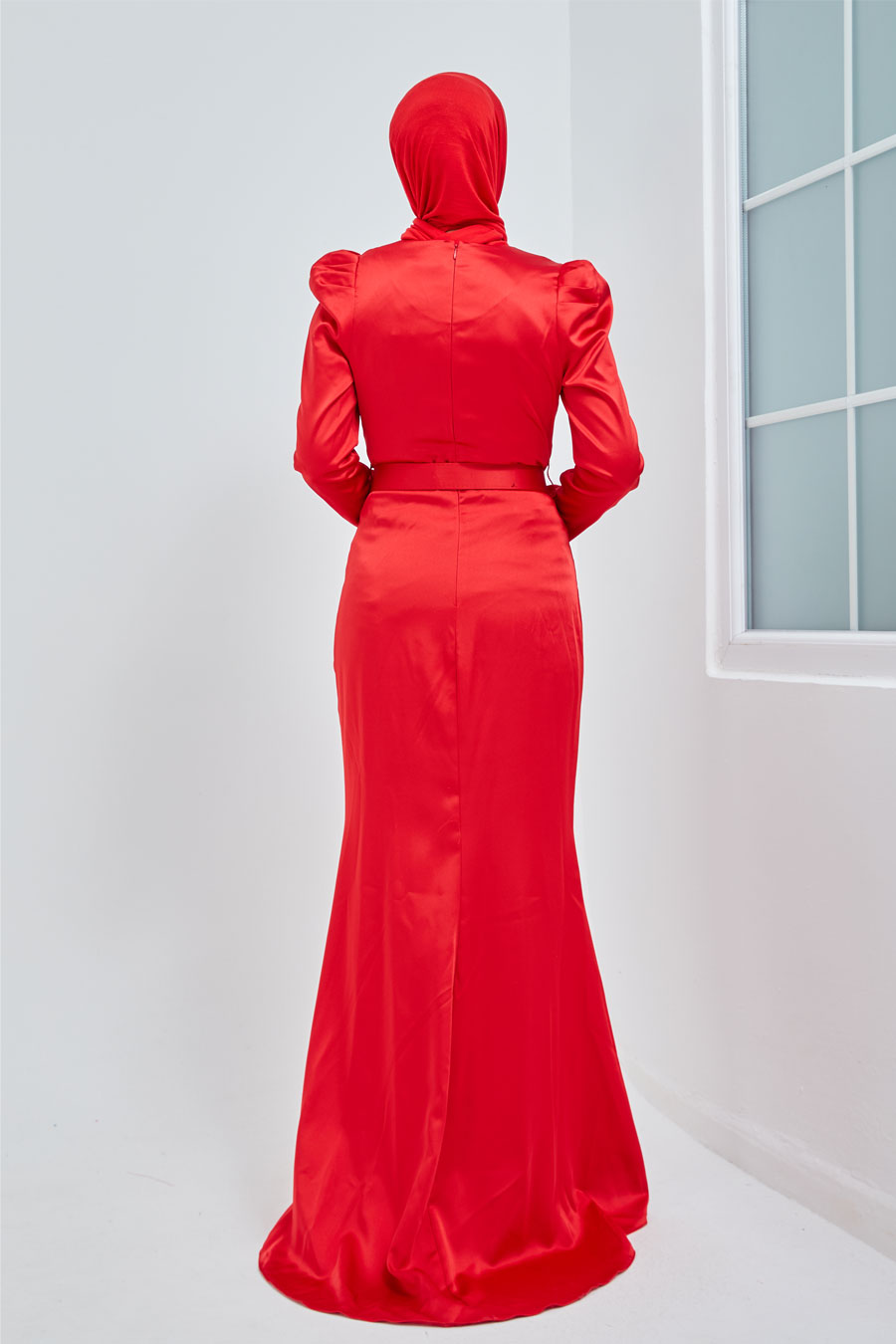 Balık Model Yırtmaçlı Abiye Elbise -Kırmızı