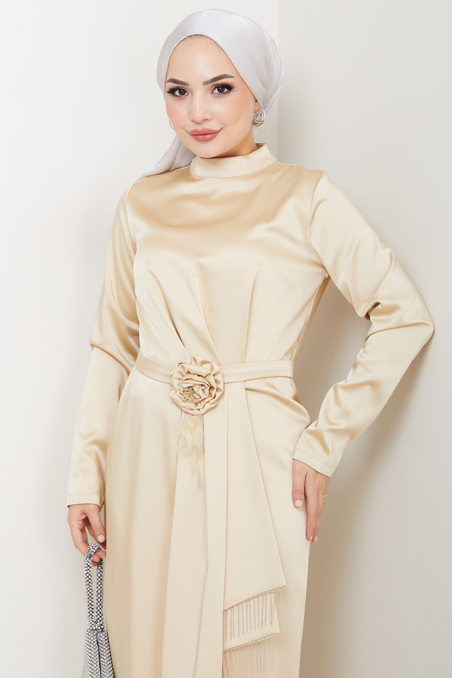 Düz Kesim Tesettür Abiye Elbise - Bej