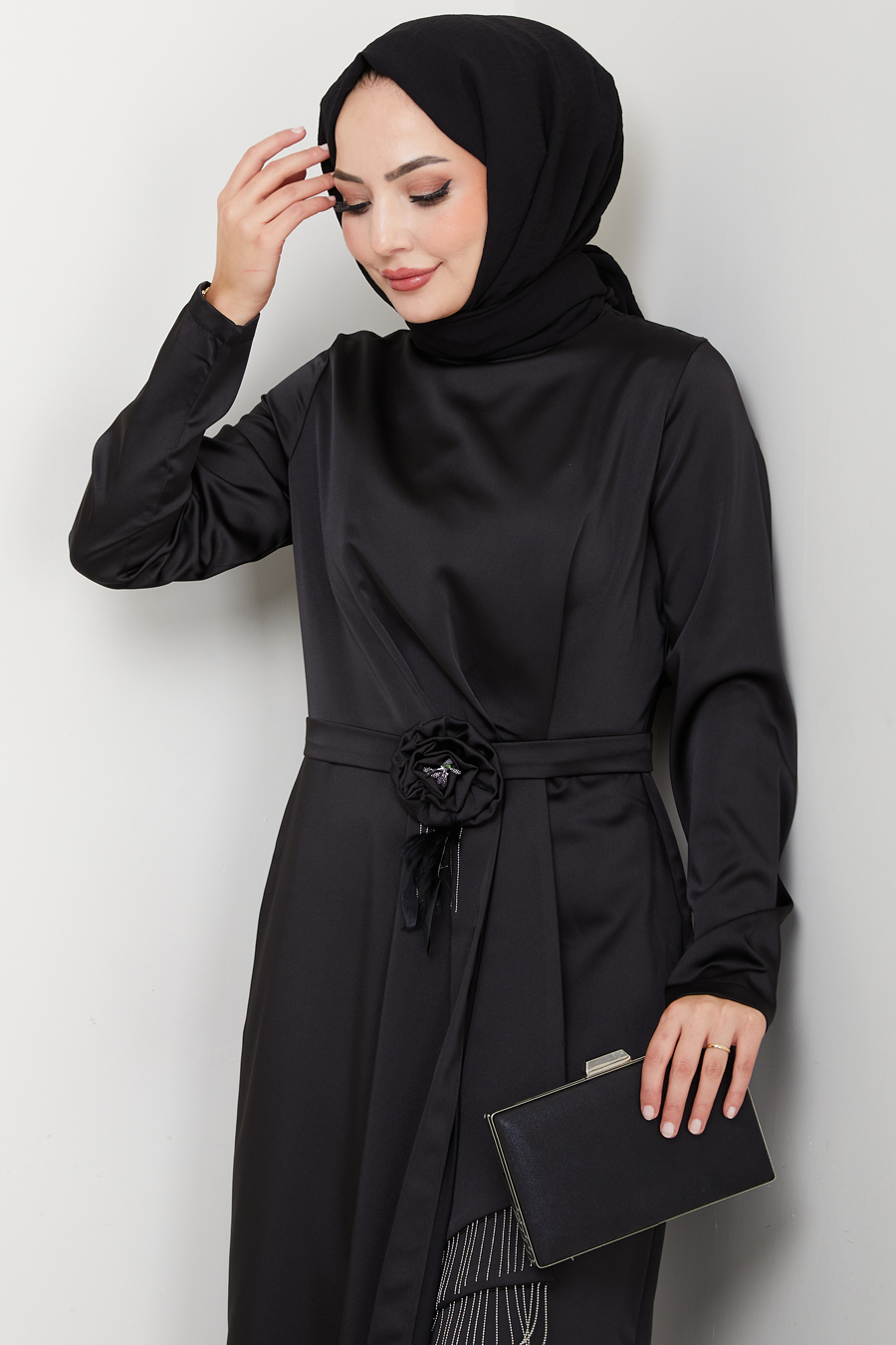 Düz Kesim Tesettür Abiye Elbise - Siyah