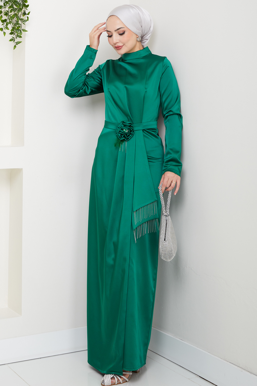 Düz Kesim Tesettür Abiye Elbise - Yeşil