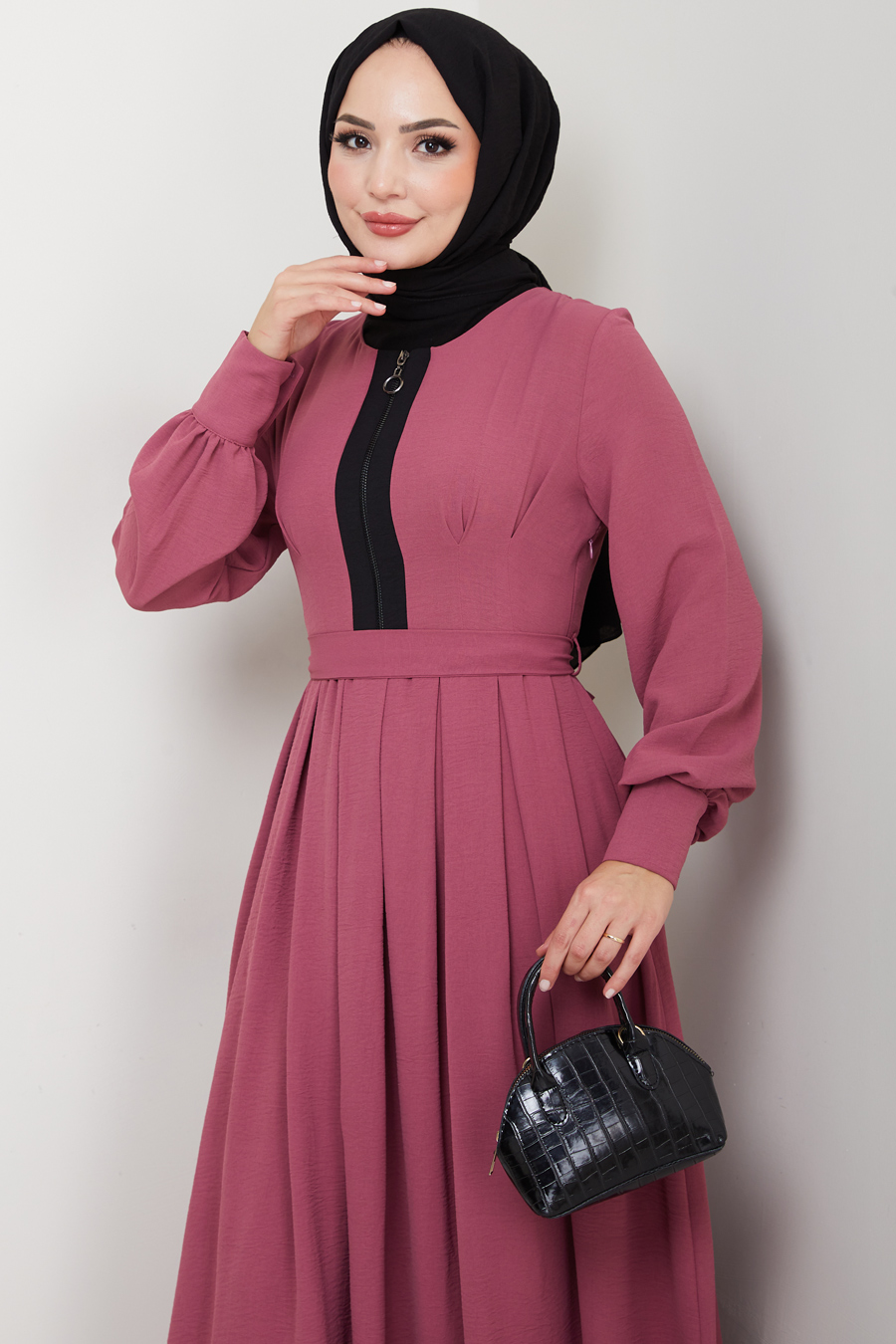 Fermuar Detaylı Tesettür Elbise - Gülkurusu 