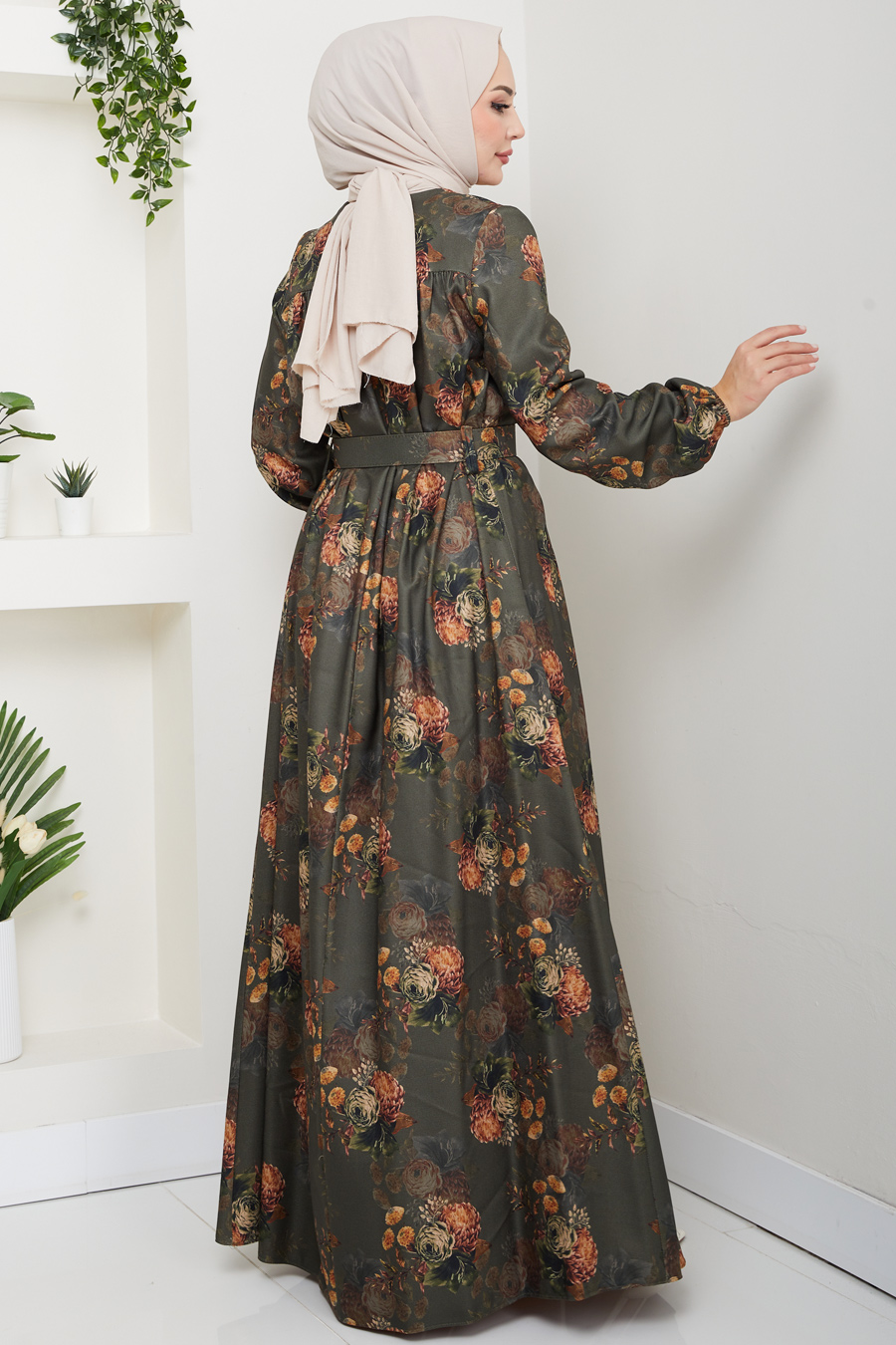 Çiçek Detaylı Tesettür Elbise - Haki