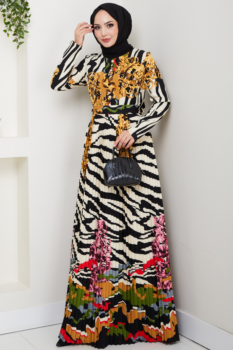 Zebra Desenli Tesettür Elbise