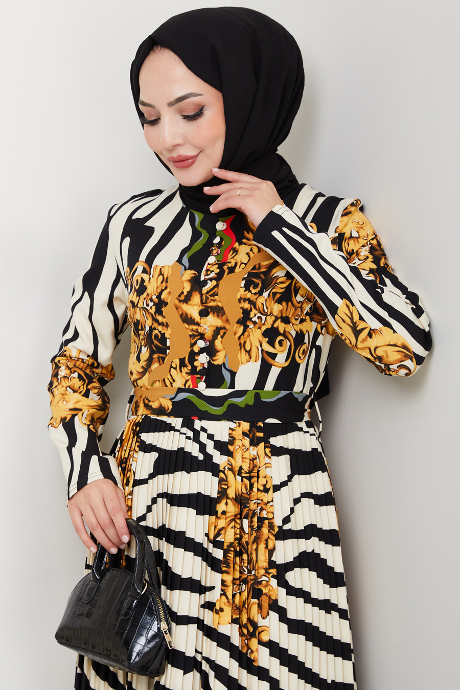 Zebra Desenli Tesettür Elbise