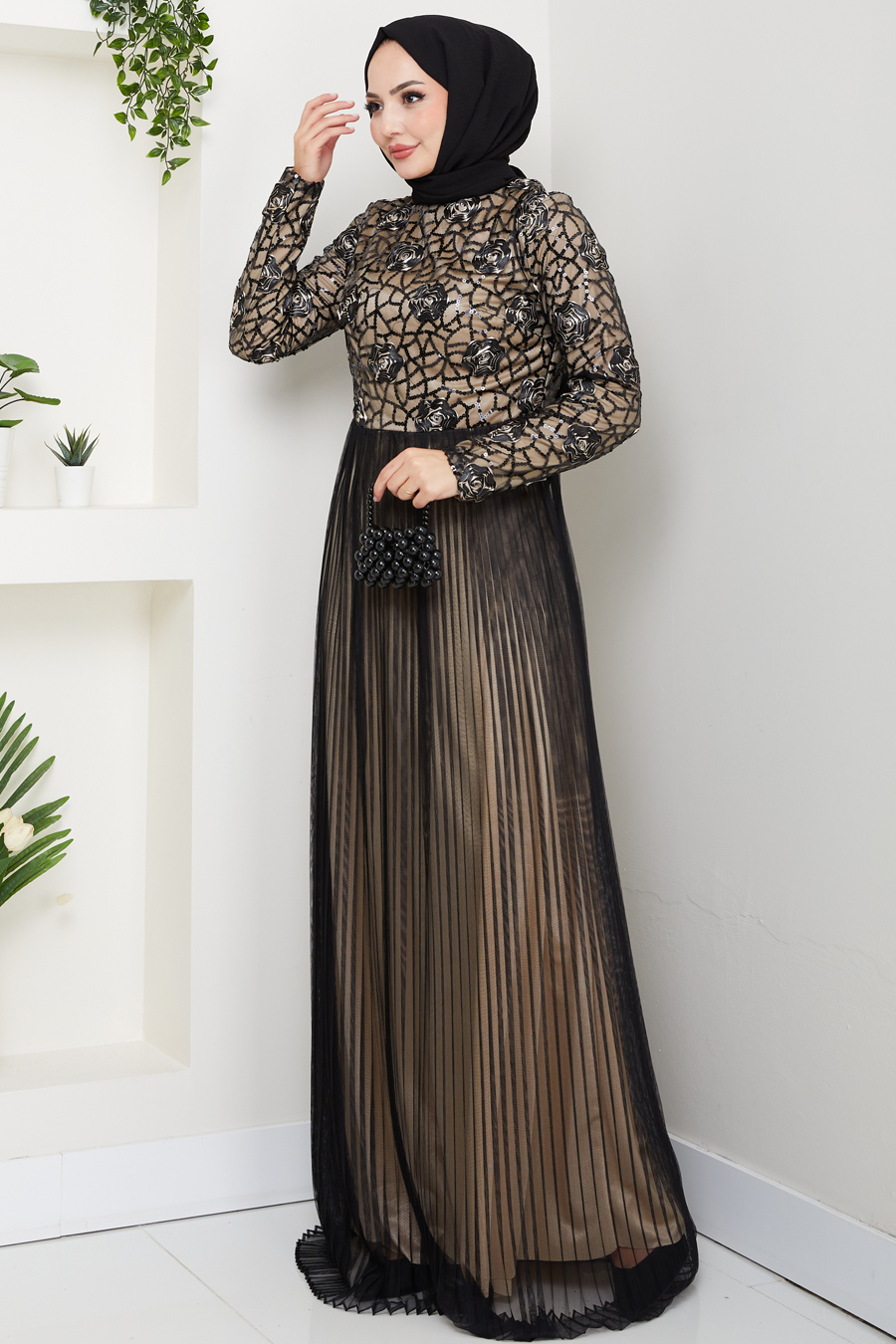 Payet Detaylı Tesettür Abiye Elbise - Siyah