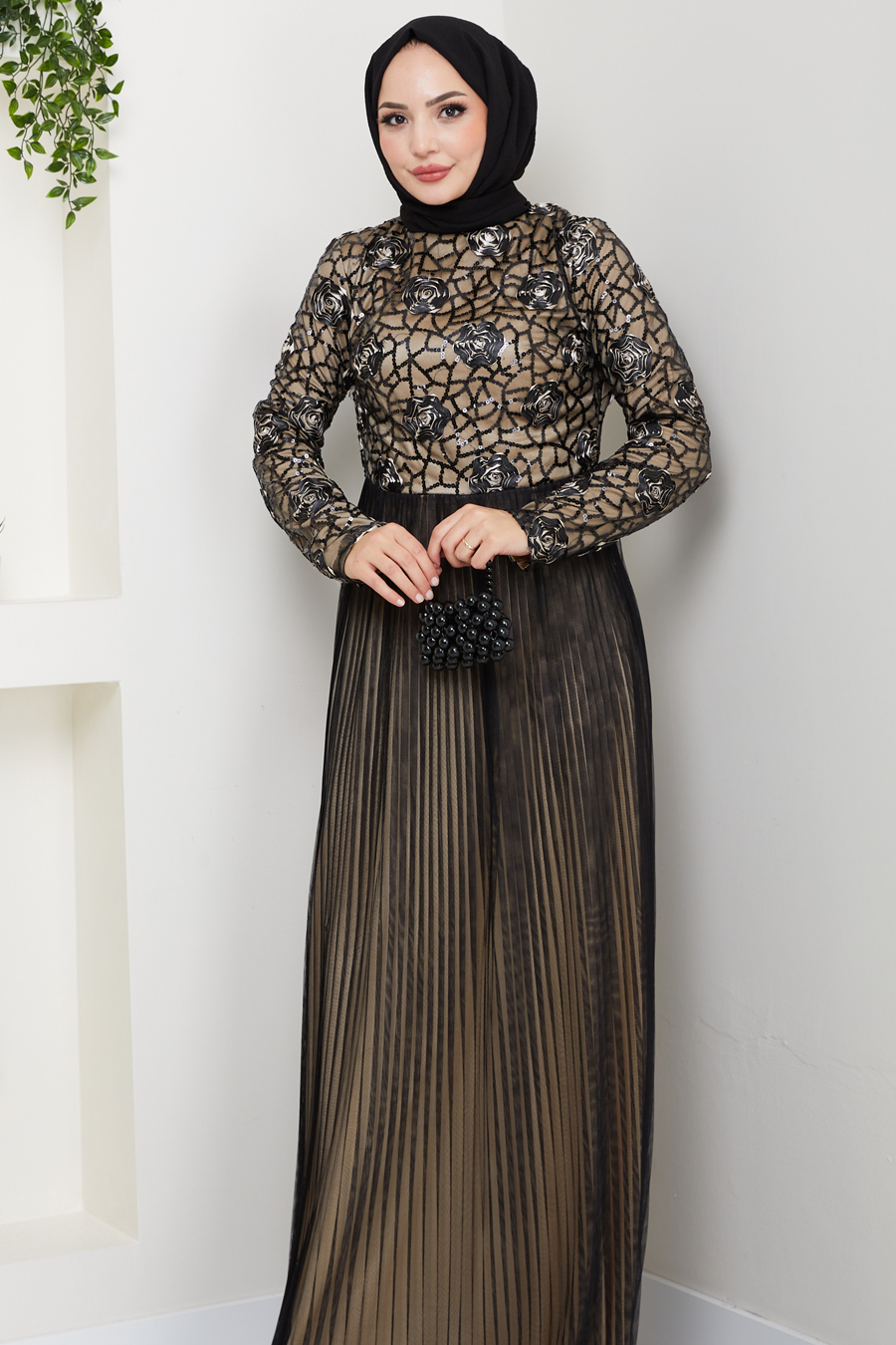 Payet Detaylı Tesettür Abiye Elbise - Siyah