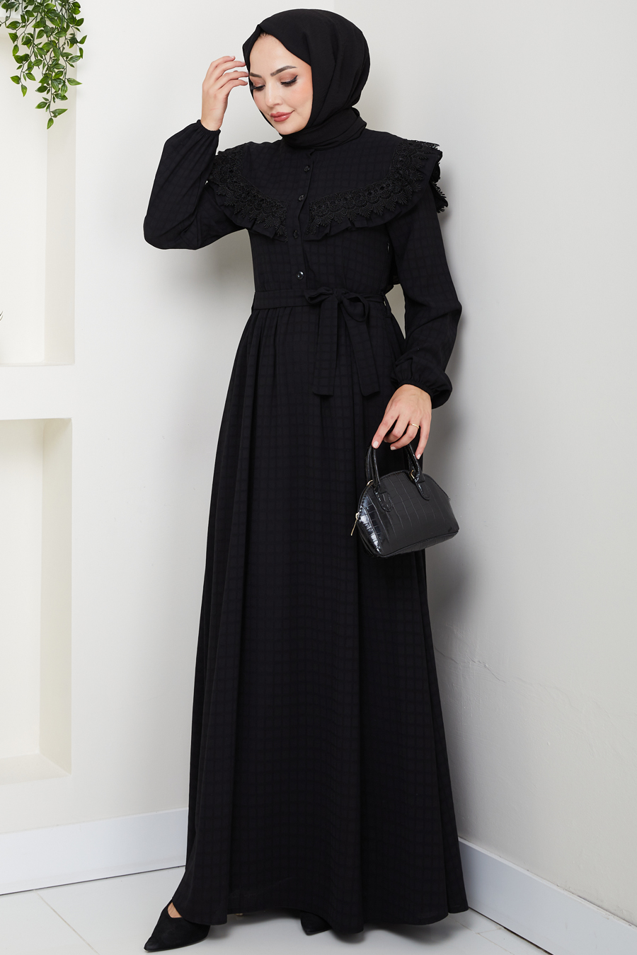 Güpürlü Tesettür Elbise - Siyah