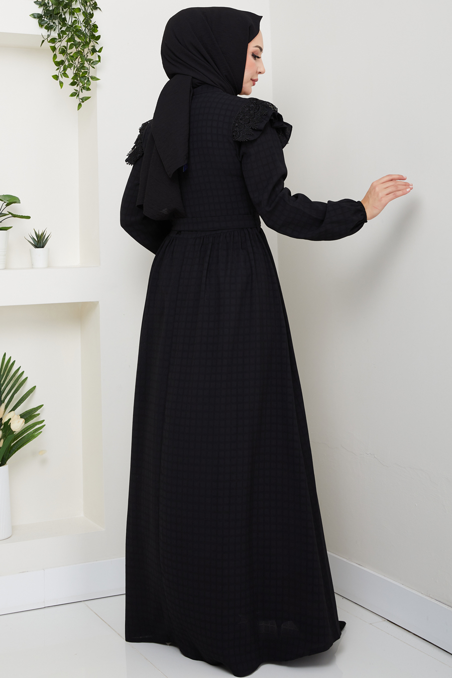 Güpürlü Tesettür Elbise - Siyah