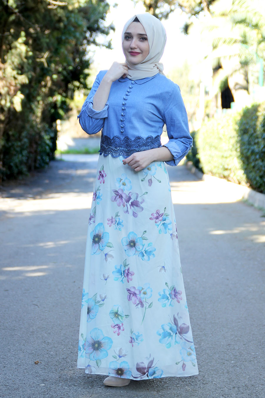 Eteği Çiçek Desenli Kot Elbise - Mavi