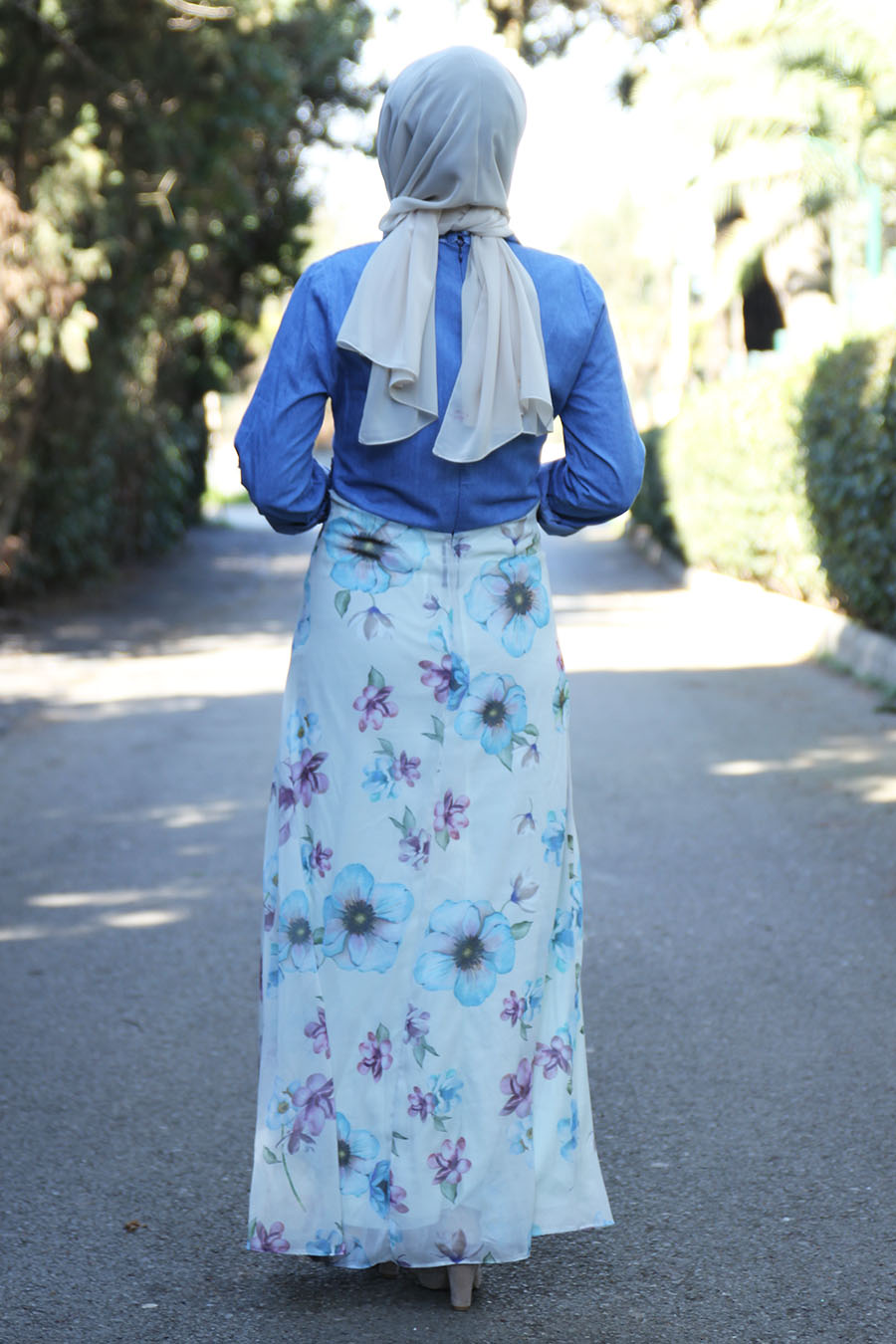 Eteği Çiçek Desenli Kot Elbise - Mavi