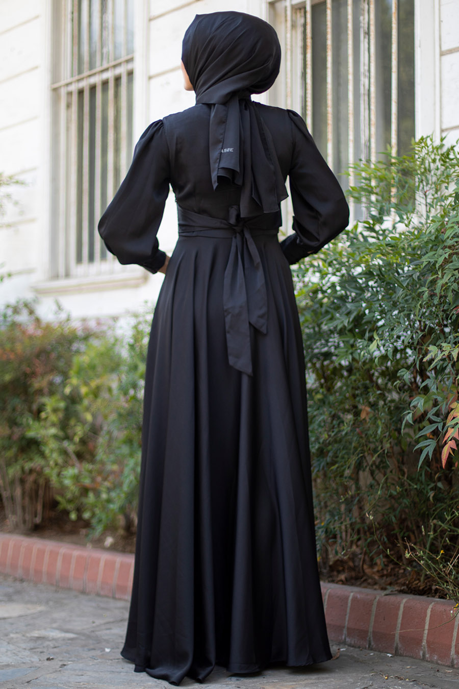 Belden Drapeli Tesettür Abiye Elbise - Siyah