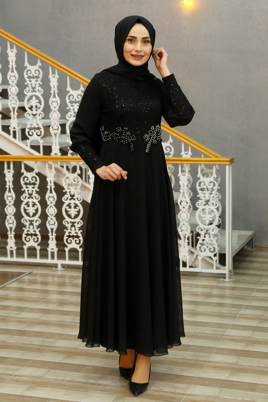Beli Taş Detaylı Tesettür Abiye Elbise - Siyah