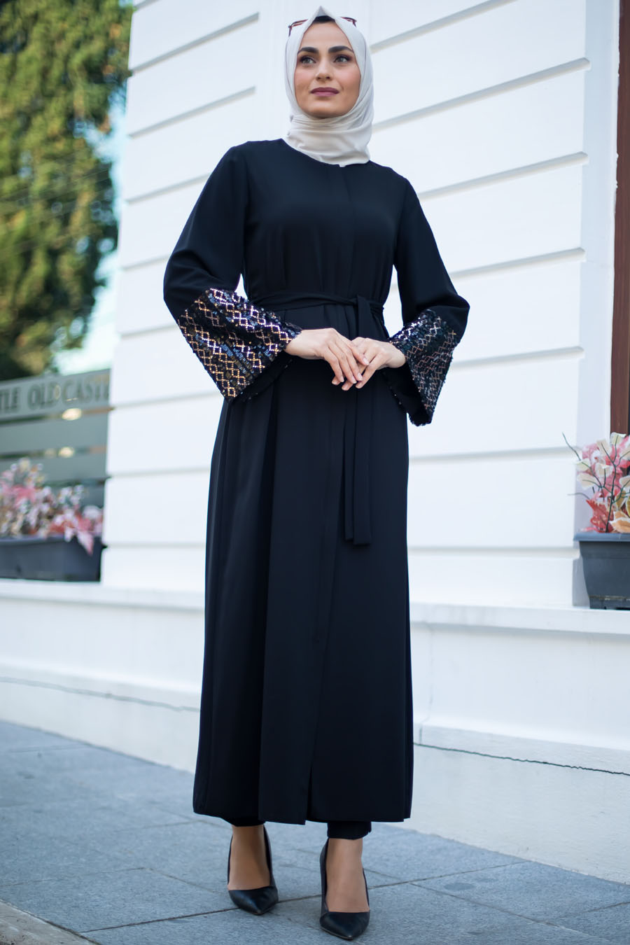 BLACK ABAYA 