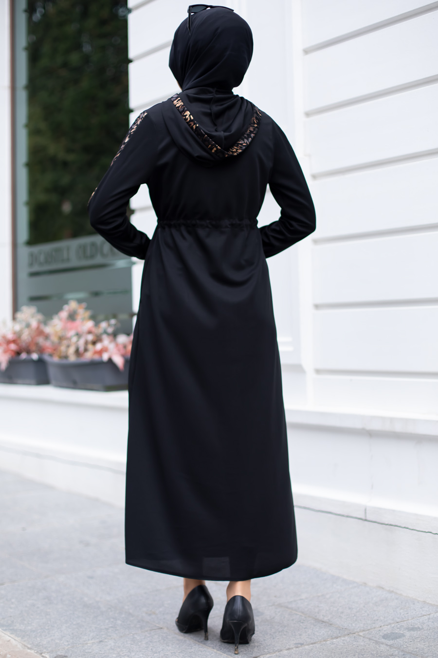 BLACK ABAYA 