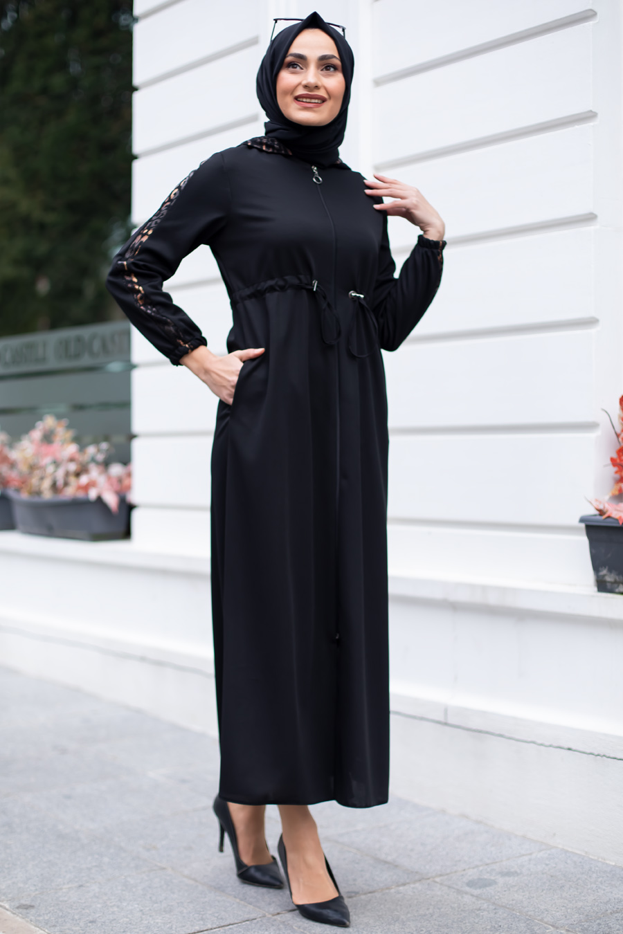 BLACK ABAYA 