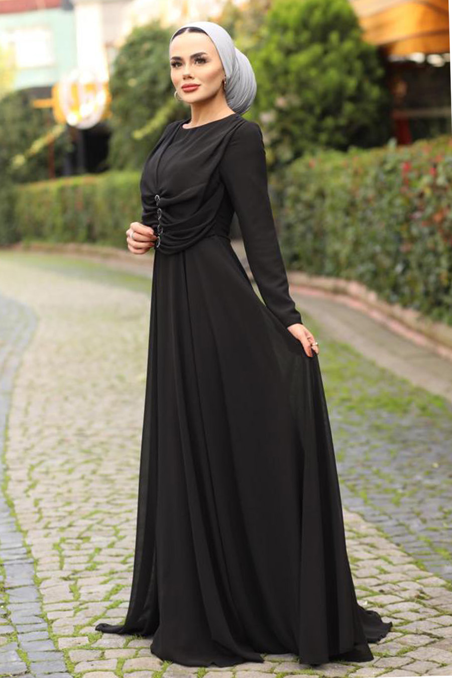 Büzgü Detaylı Tesettür Abiye Elbise - Siyah  