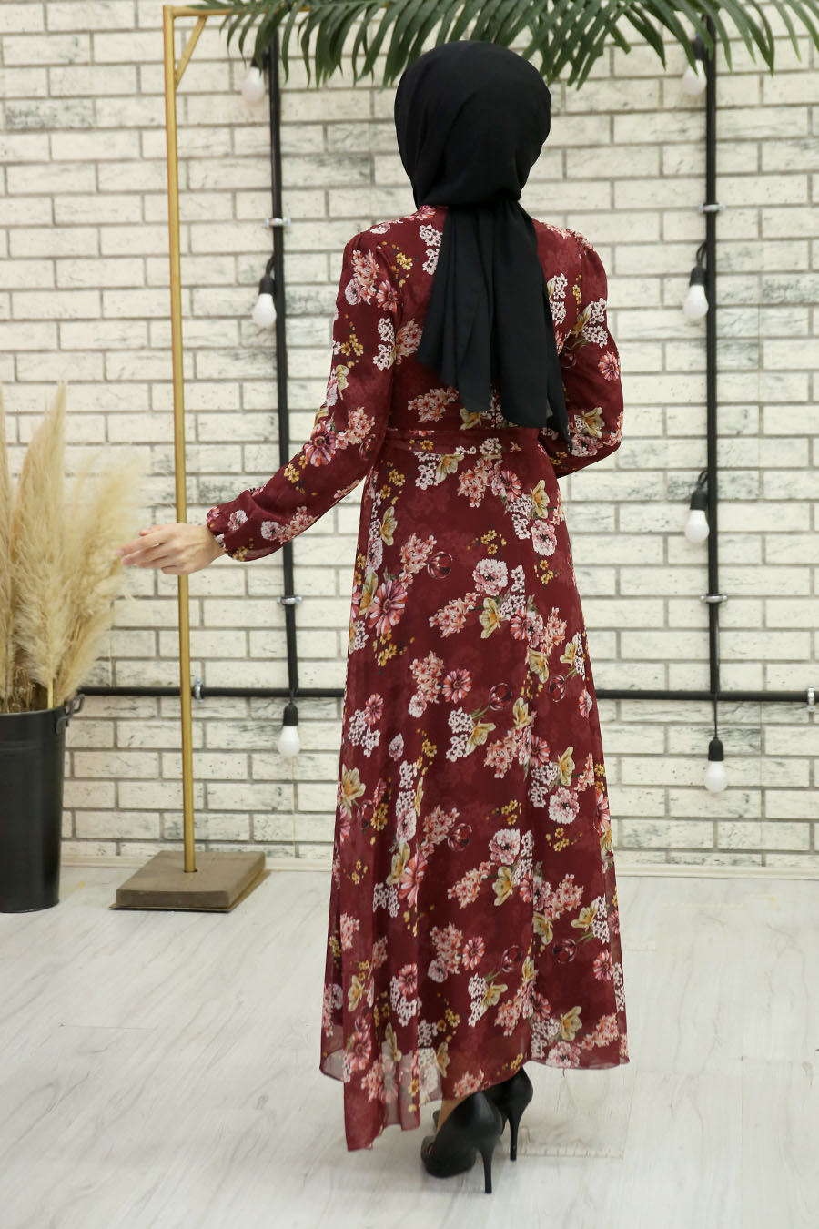 Çiçek Desenli Tesettür Elbise - Bordo Çiçek Desenli Tesettür Elbise - Bordo