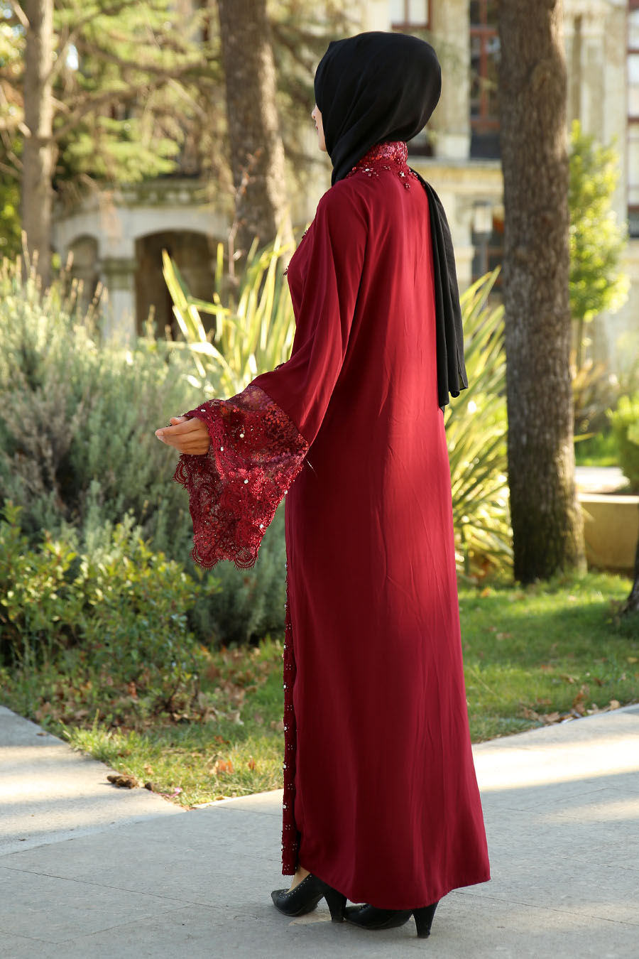 İşleme Detaylı Taşlı Abaya - Bordo