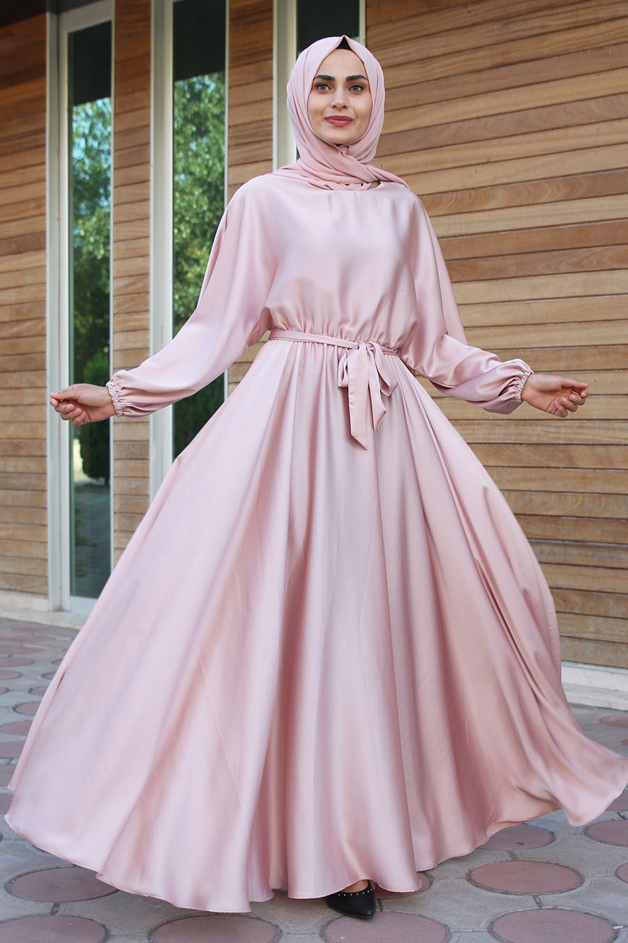 Kloş Model Tesettür Abiye Elbise - Pudra