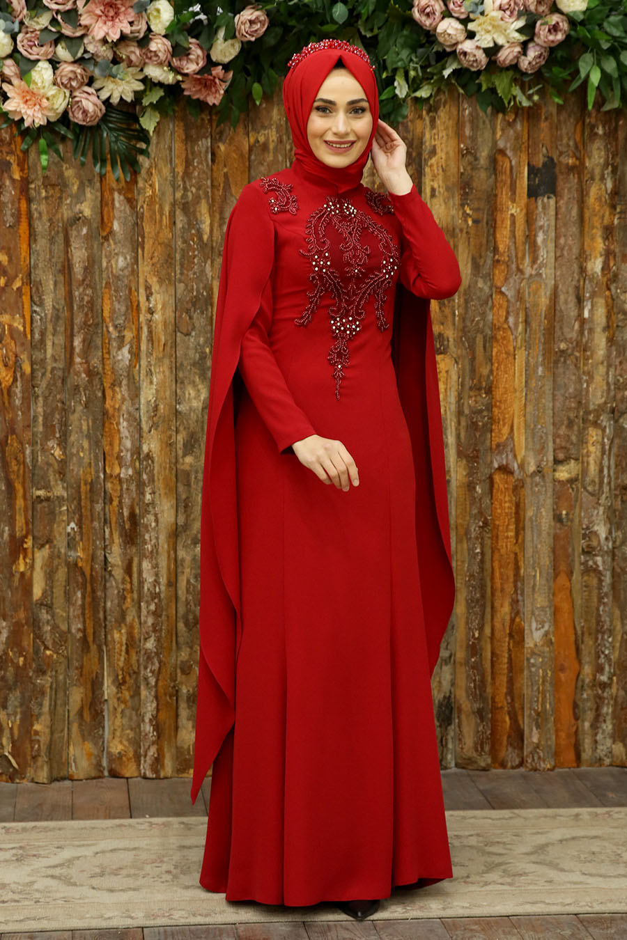 Kolları Pelerinli Tesettür Abiye Elbise - Kırmızı Kolları Pelerinli Tesettür Abiye Elbise - Kırmızı