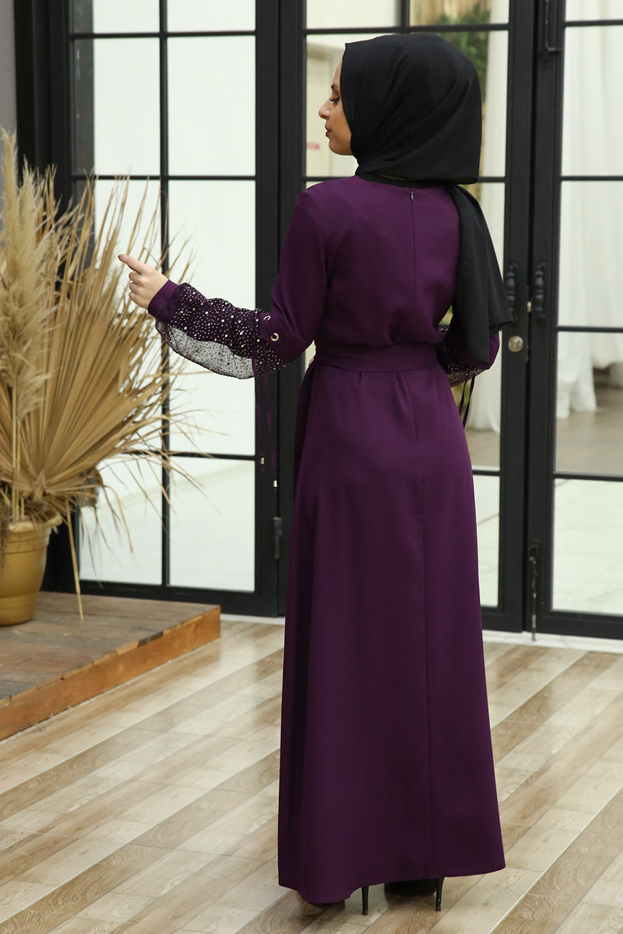 Kolları Pul Detaylı Tesettür Elbise - Mor Kolları Pul Detaylı Tesettür Elbise - Mor