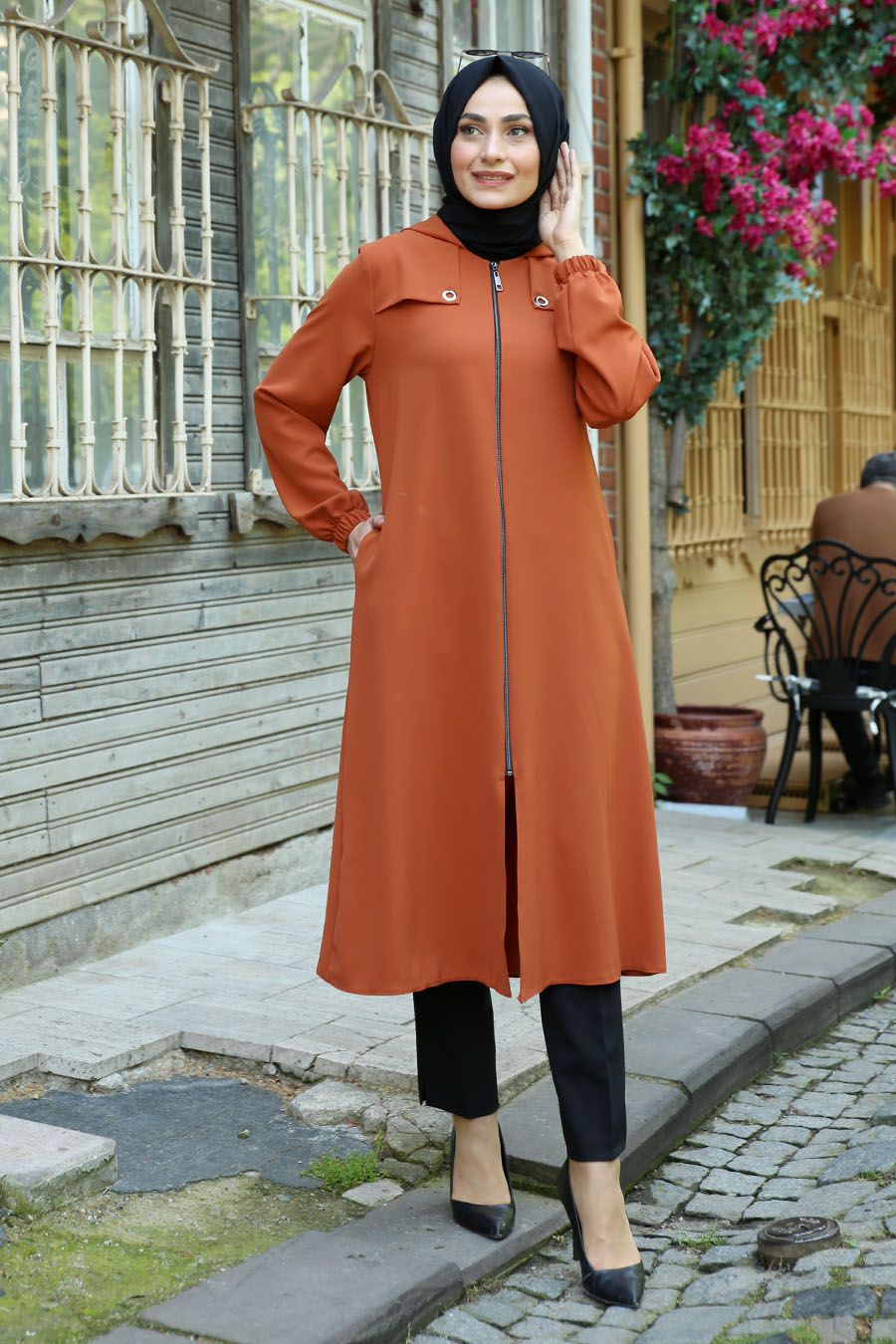 Kuş Gözü Detaylı Kap - Kiremit