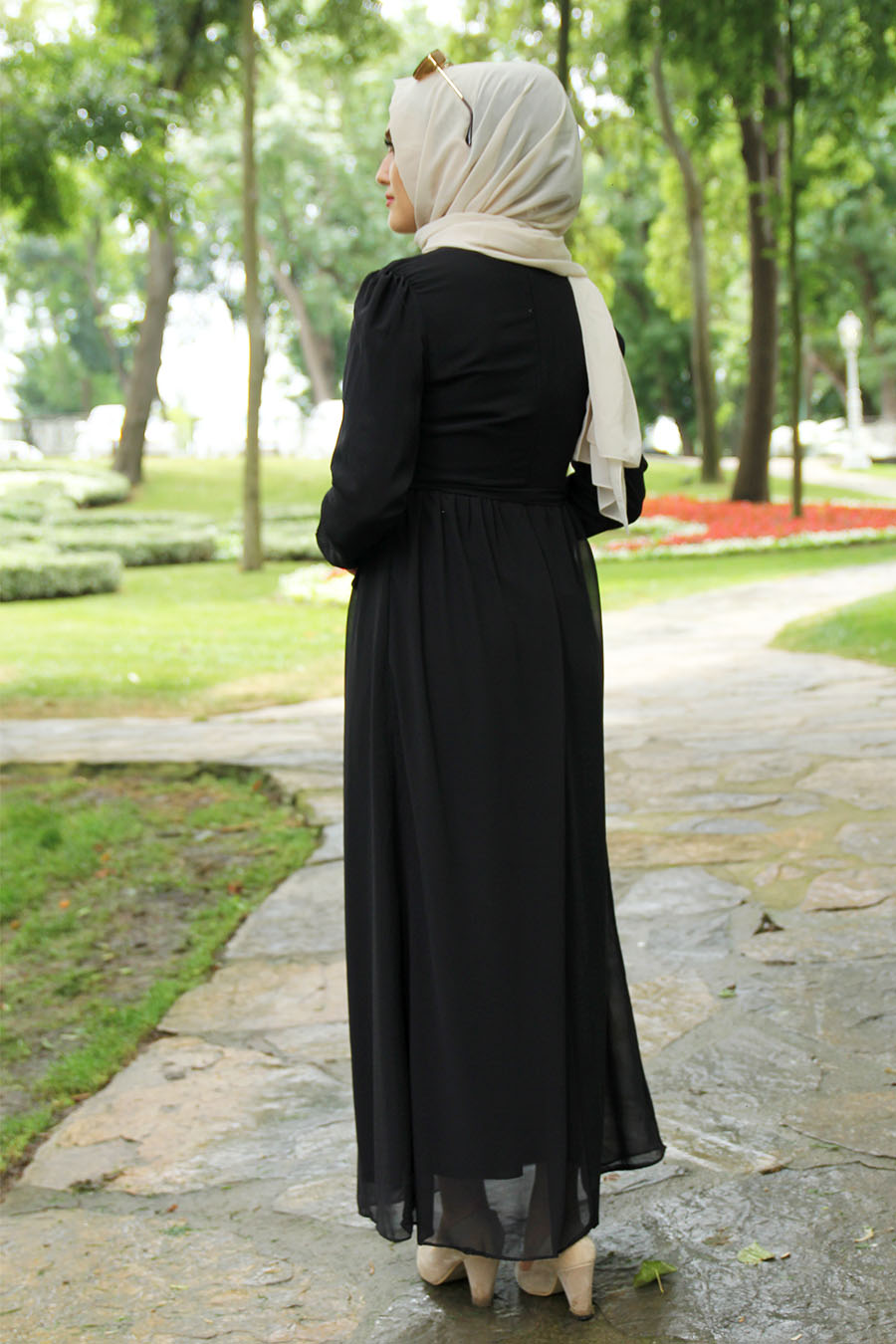Kuşak Detaylı  Şifon Tesettür Elbise - Siyah