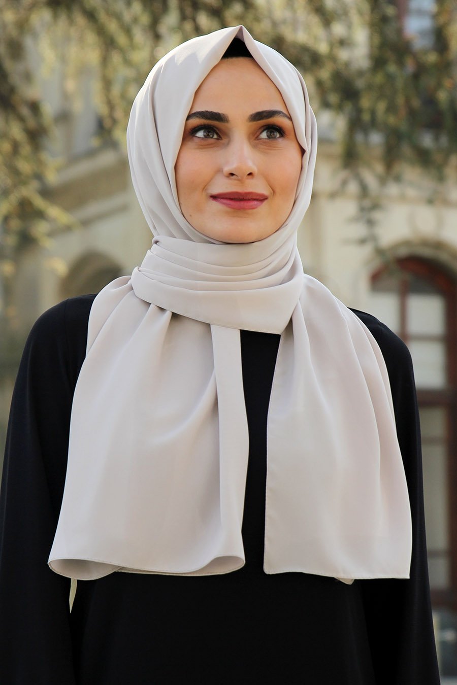 Medine İpeği Şal - Bej Medine İpeği Şal - Bej