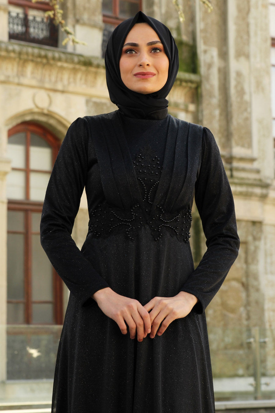 Nervür Detaylı Simli Tesettür Abiye Elbise - Siyah