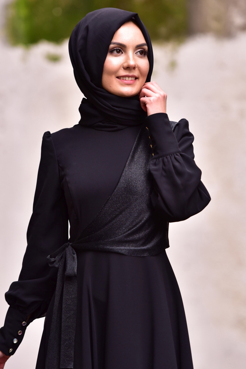Nurgül Çakır - Reyyan Abiye - Siyah