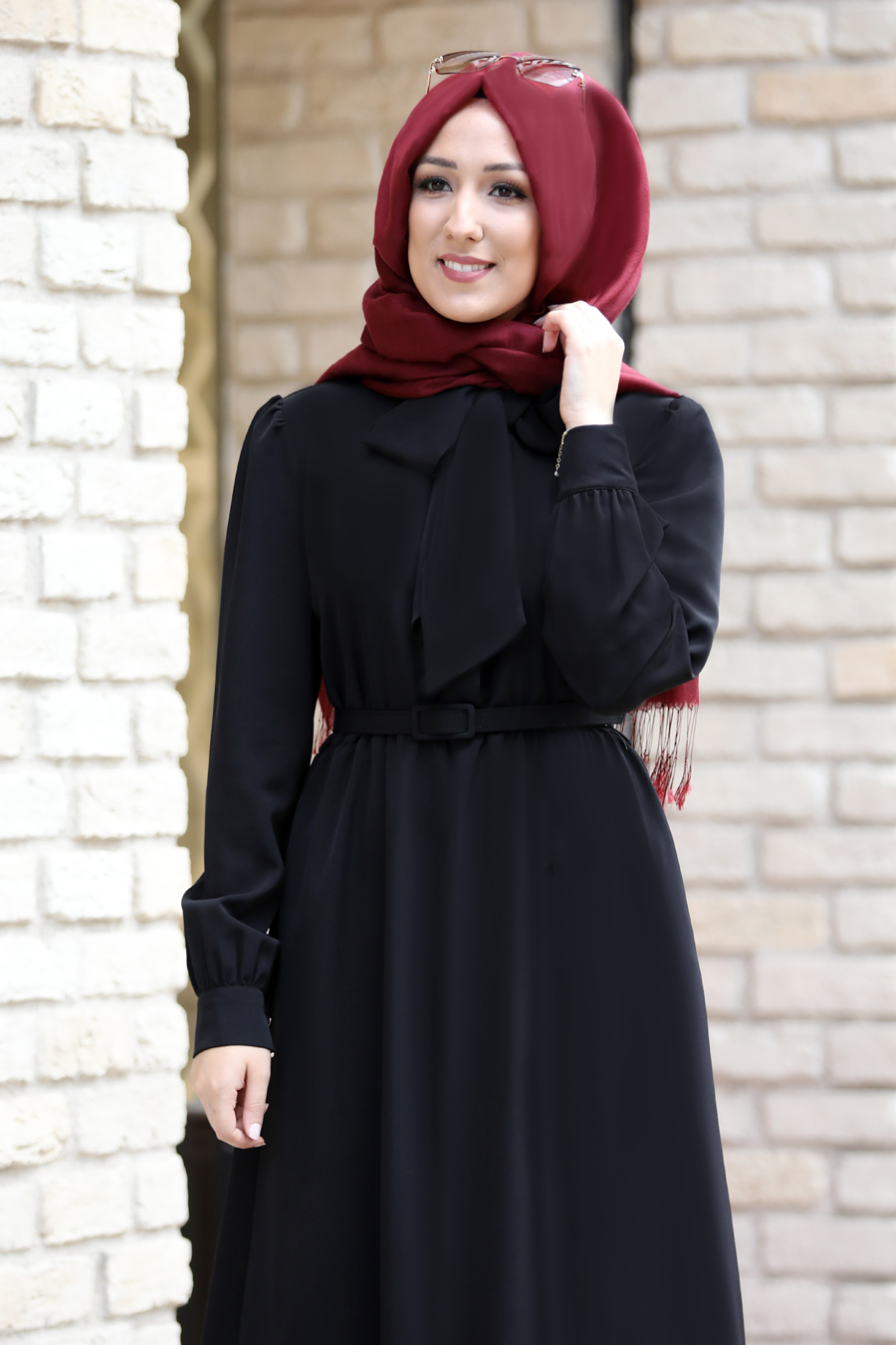 Pınar Şems - Fiyonklu Elbise - Siyah Pınar Şems - Fiyonklu Elbise - Siyah